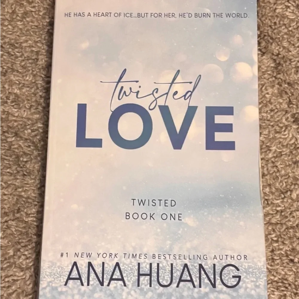 Twisted Series by Ana Huang - Picture 3 of 10